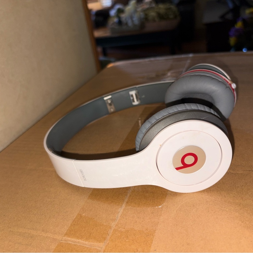 Beats by Dre Over-Ear Headphones - White and Gray